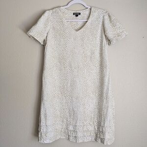 Nicole Miller Linen Blend Shift Dress Knee Length Tan White Ruffle Size Small